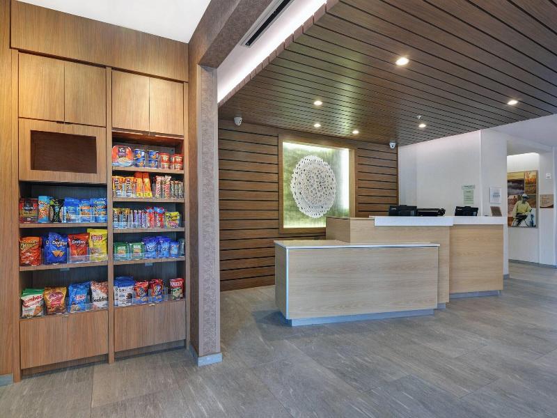 Fairfield Inn & Suites by Marriott Houston NASA/We image