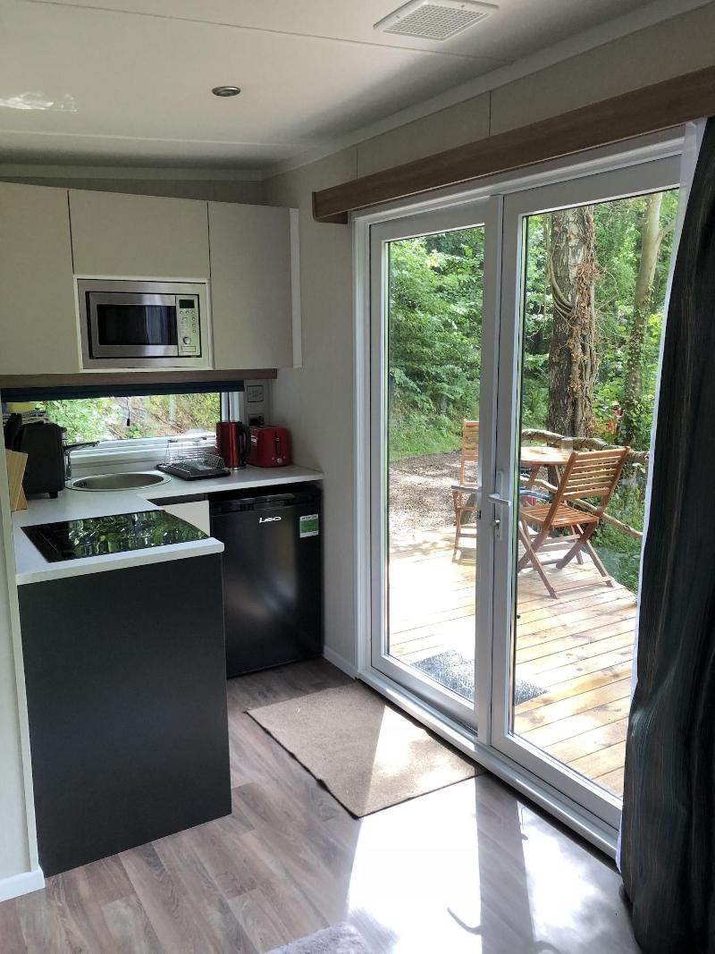 Herons Lake Retreat image