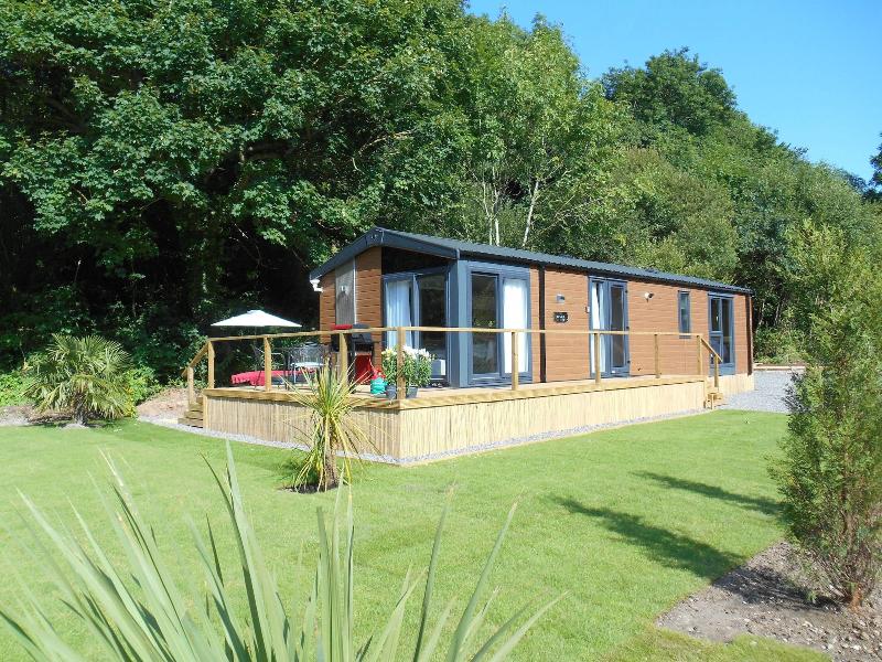Herons Lake Retreat image