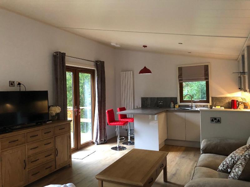 Herons Lake Retreat image
