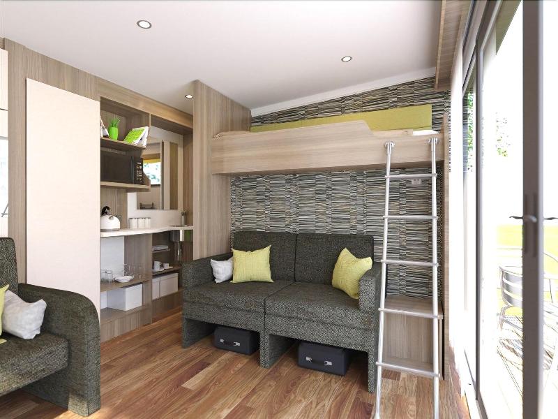Herons Lake Retreat image
