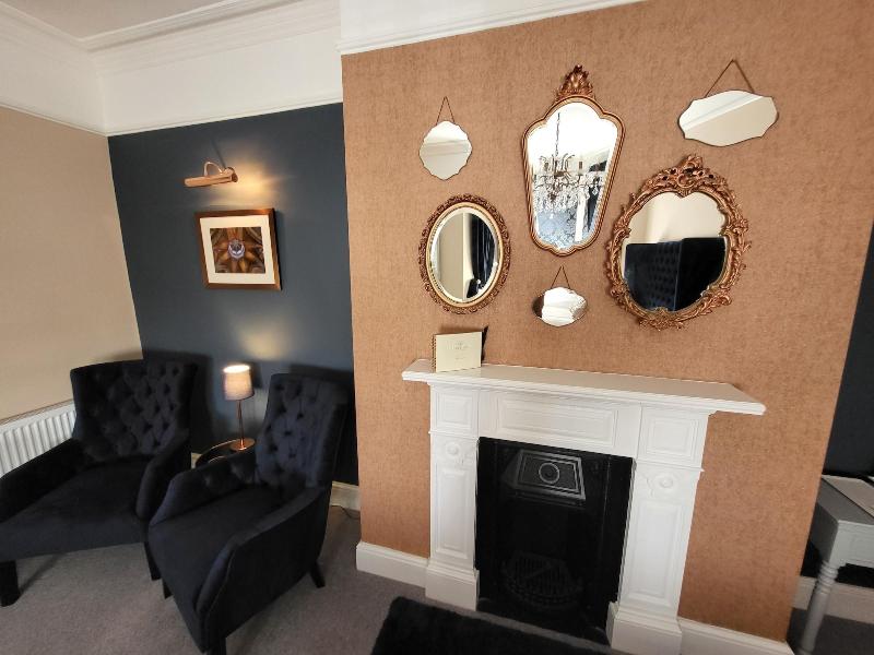 Belle Vue image