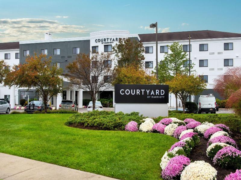 Courtyard By Marriott Middletown Goshen image