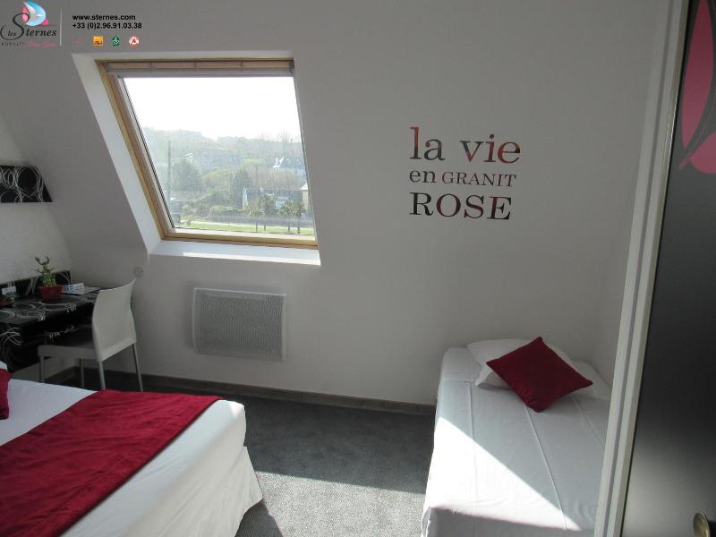 Citotel Les Sternes image