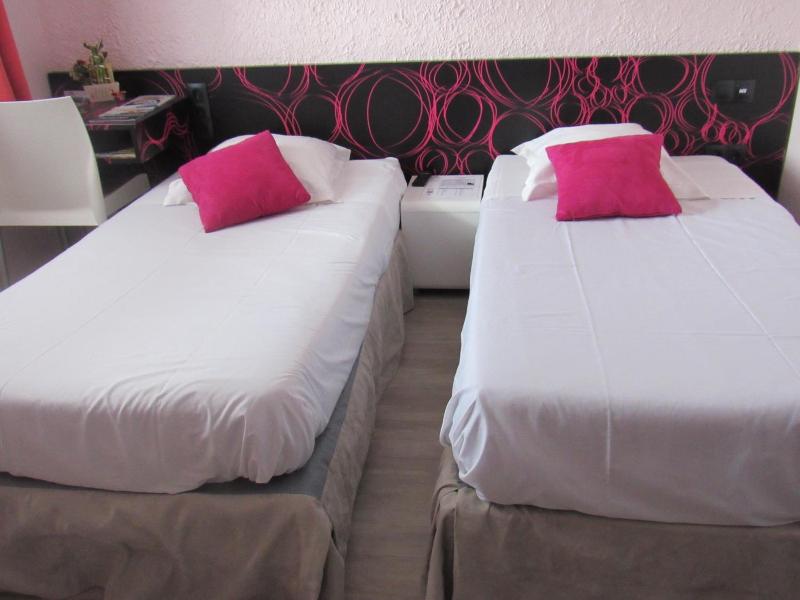 Citotel Les Sternes image