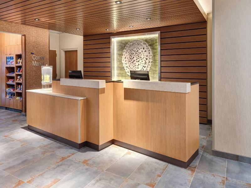Fairfield Inn & Suites by Marriott Lexington East/