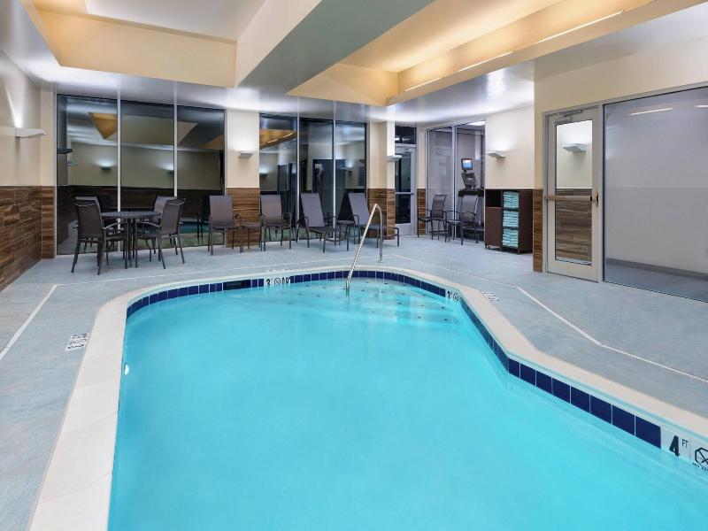Fairfield Inn & Suites by Marriott Lexington East/