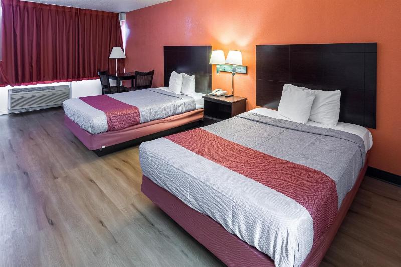 Motel 6 Groton, CT image