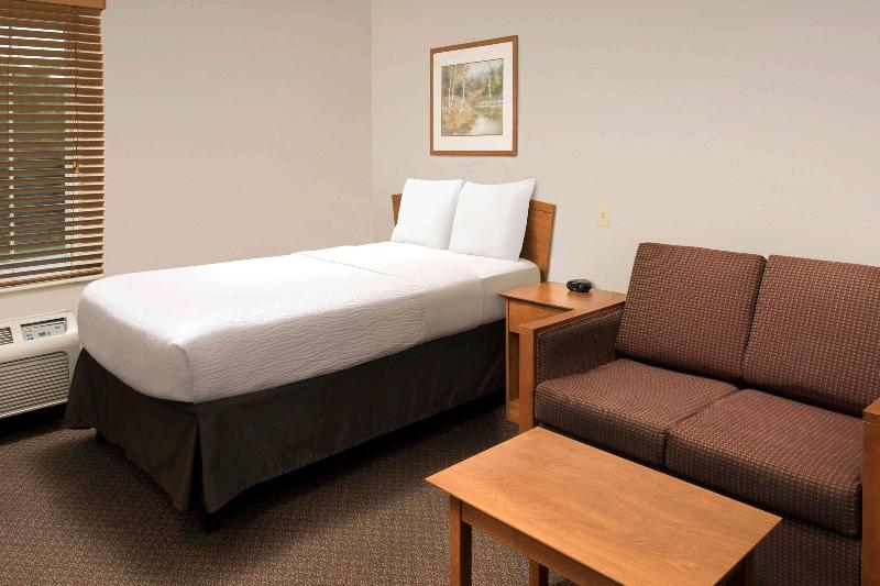 WoodSpring Suites Spartanburg Duncan I-85 image