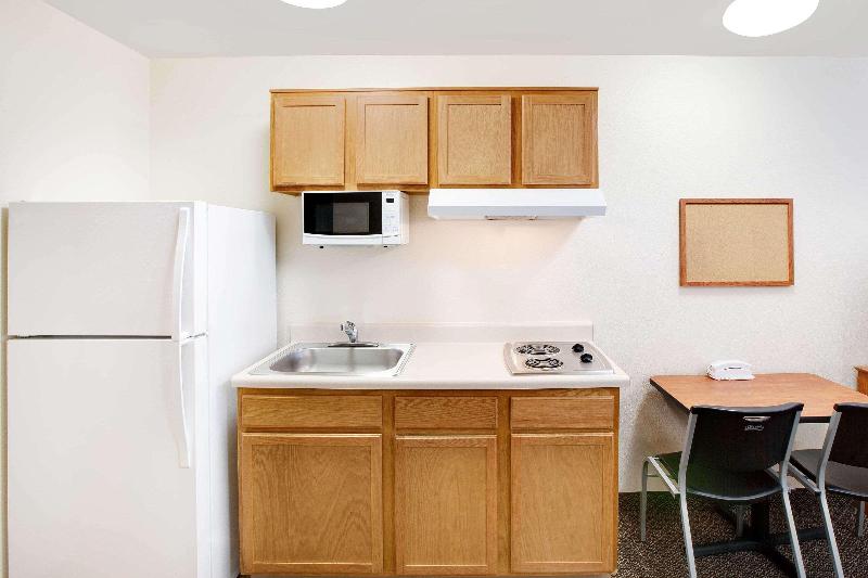 WoodSpring Suites Spartanburg Duncan I-85 image