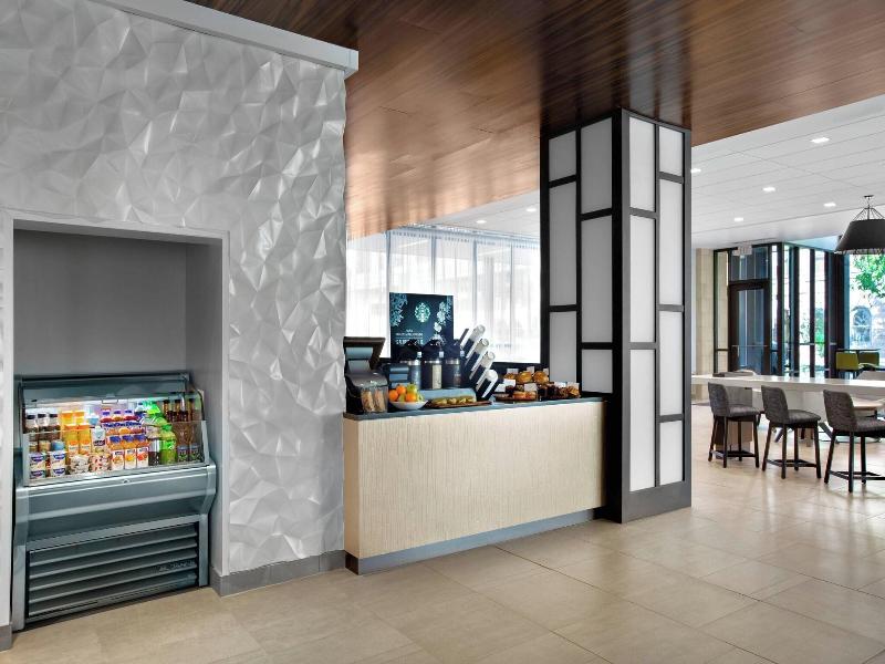 Courtyard By Marriott Knoxville Downtown — photo 89
