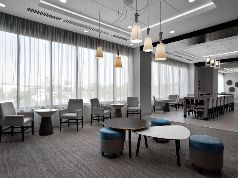 Residence Inn By Marriott Knoxville Downtown — photo 80