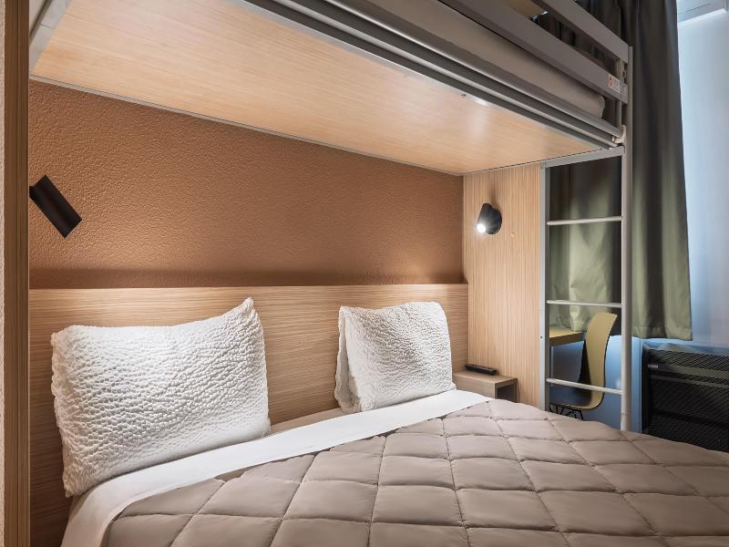 Premiere Classe Lille Nord - Roncq image