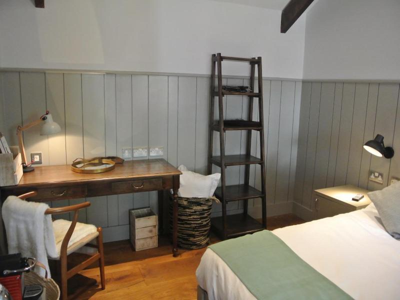 The Crown Pub Dining Rooms image