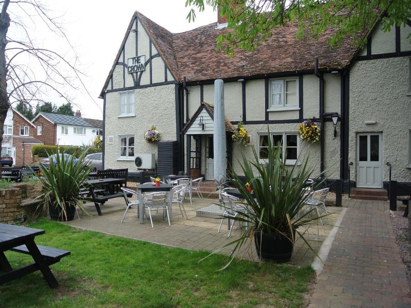 The Crown Pub Dining Rooms image