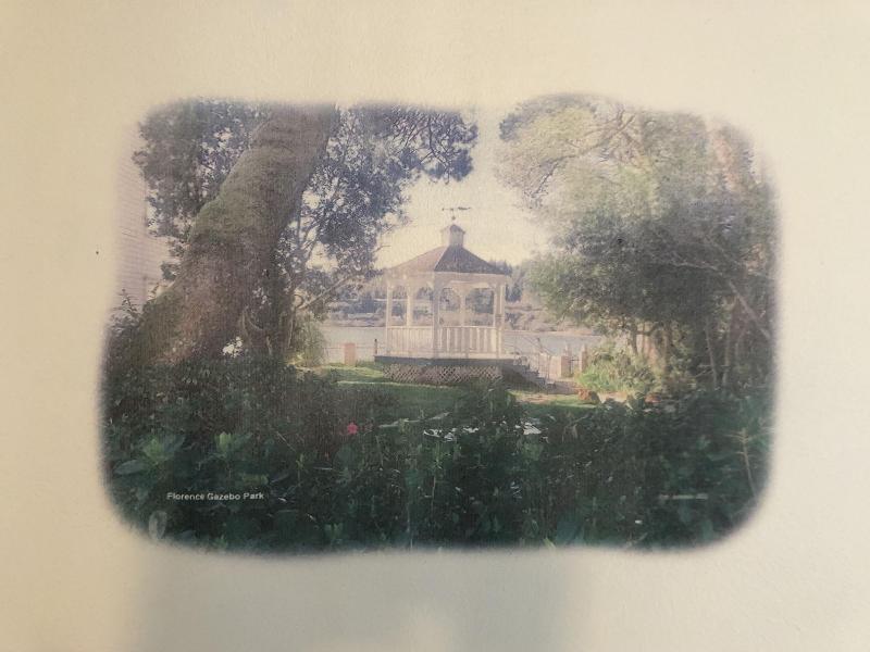 Florence Lighthouse Inn image