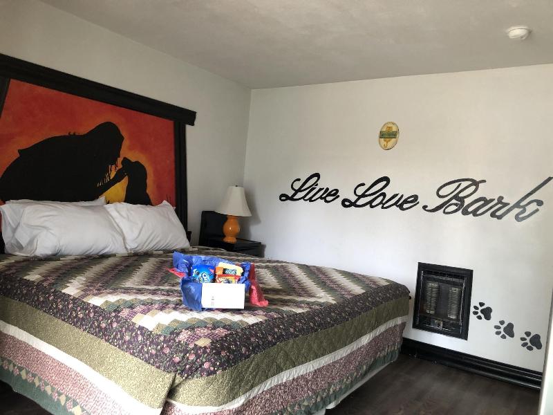 Florence Lighthouse Inn image