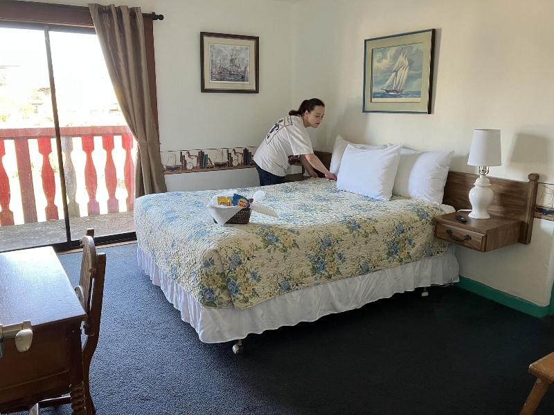 Florence Lighthouse Inn image