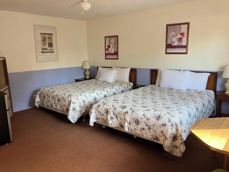 Florence Lighthouse Inn image