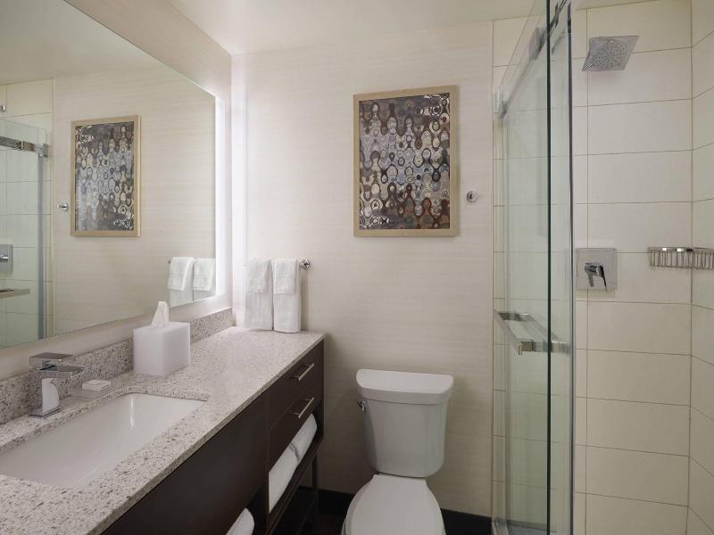 Towneplace Suites By Marriott Oshawa image