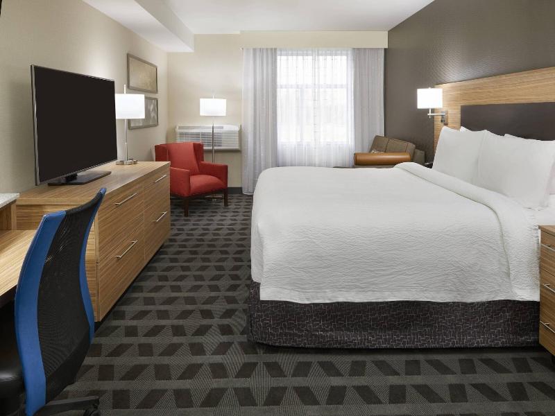 Towneplace Suites By Marriott Oshawa image