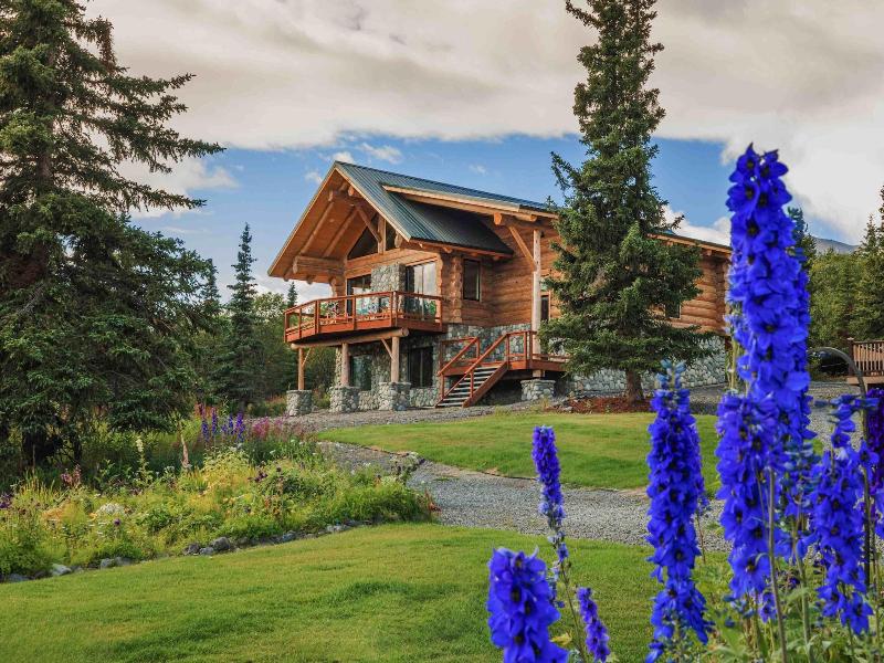 Majestic Valley Wilderness Lodge