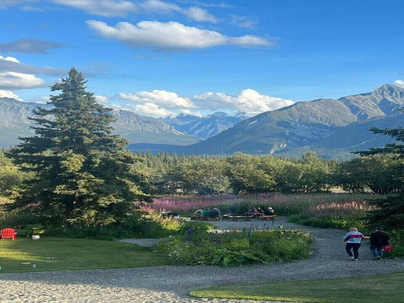Majestic Valley Wilderness Lodge