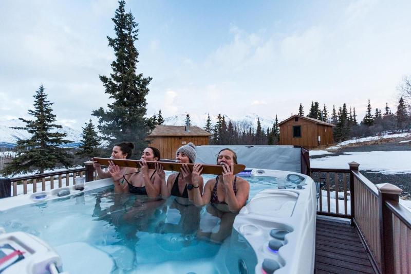 Majestic Valley Wilderness Lodge image 10