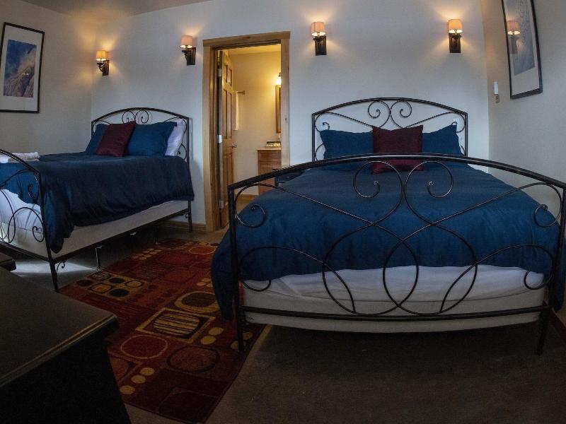 Majestic Valley Wilderness Lodge image