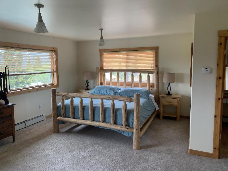 Majestic Valley Wilderness Lodge image