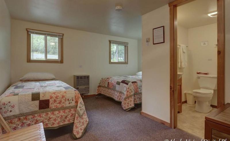 Majestic Valley Wilderness Lodge image 8