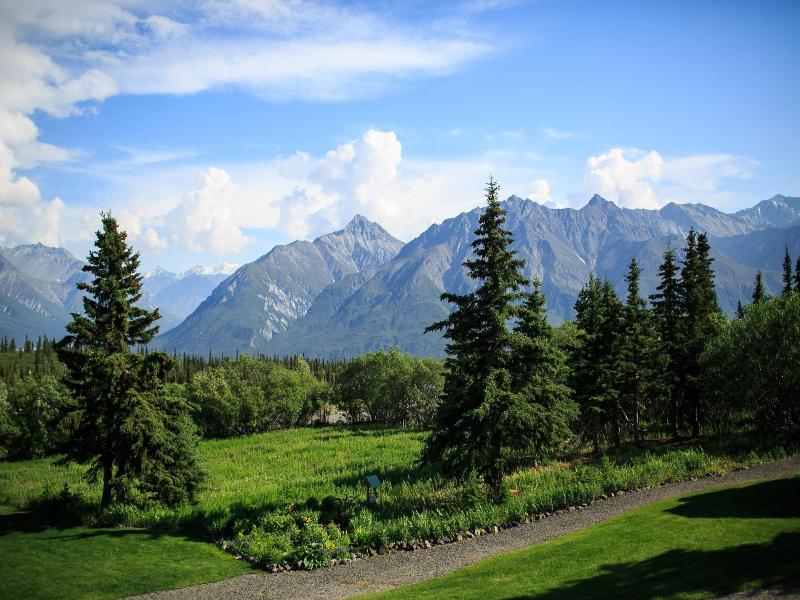 Majestic Valley Wilderness Lodge image