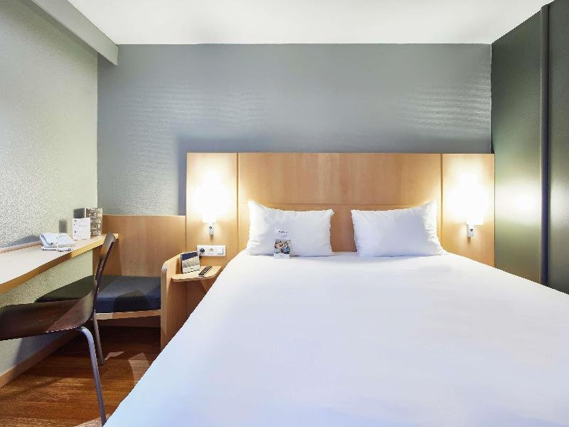 Ibis Haguenau Strasbourg Nord image