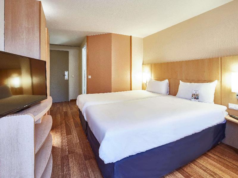 Ibis Haguenau Strasbourg Nord image