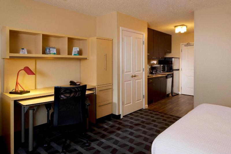 Towneplace Suites By Marriott Jacksonville image