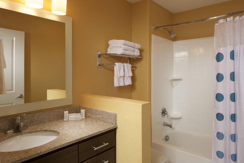 Towneplace Suites By Marriott Jacksonville image