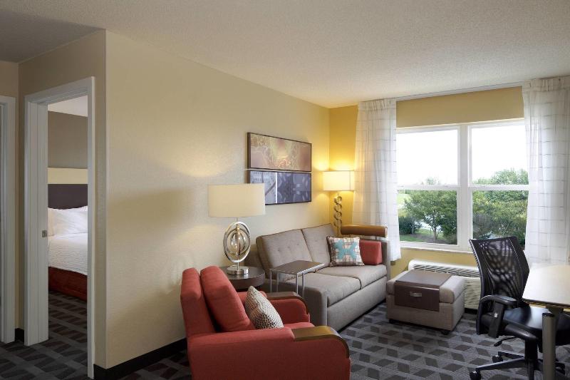Towneplace Suites By Marriott Jacksonville image