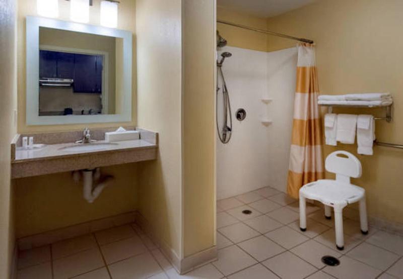 Towneplace Suites By Marriott Jacksonville image
