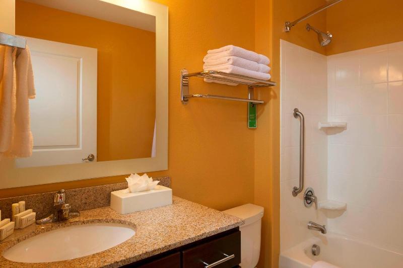 Towneplace Suites By Marriott Jacksonville image