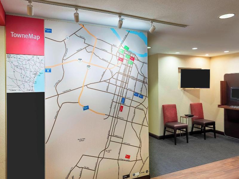 Towneplace Suites By Marriott Savannah Midtown image