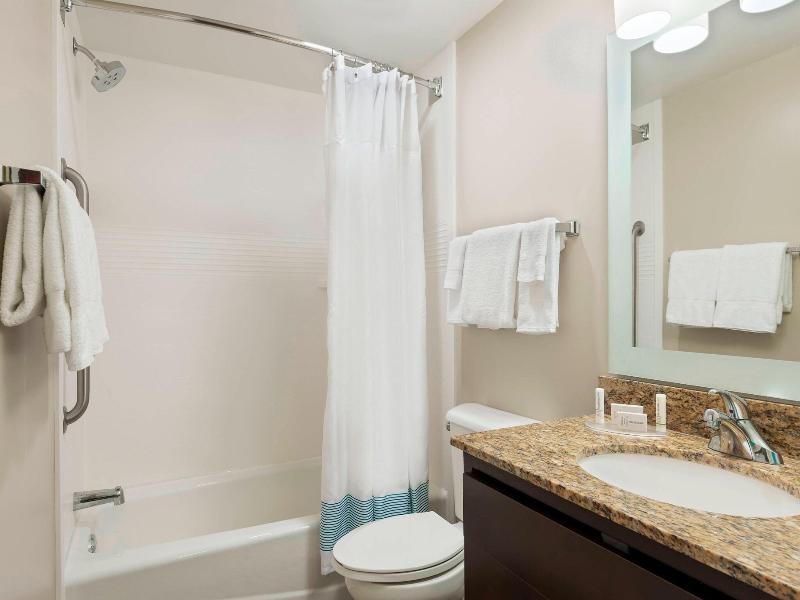 Towneplace Suites By Marriott Savannah Midtown image