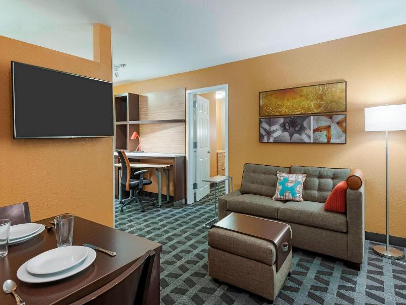 Towneplace Suites By Marriott Savannah Midtown image