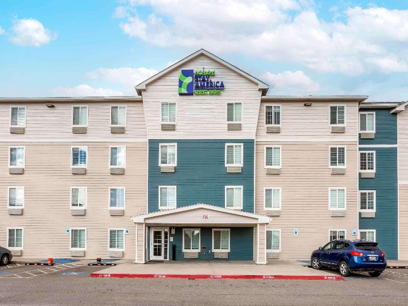 Woodspring Suites El Paso Airport image