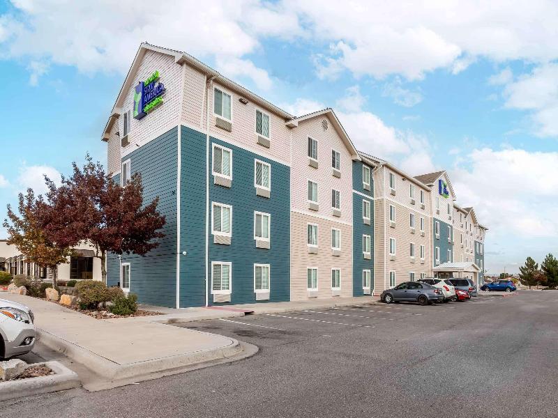 Woodspring Suites El Paso Airport image
