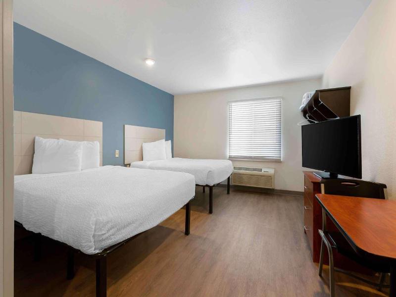 Woodspring Suites El Paso Airport image