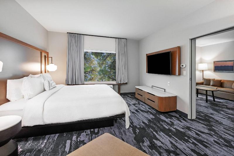 Fairfield Inn & Suites by Marriott Tulsa Catoosa image