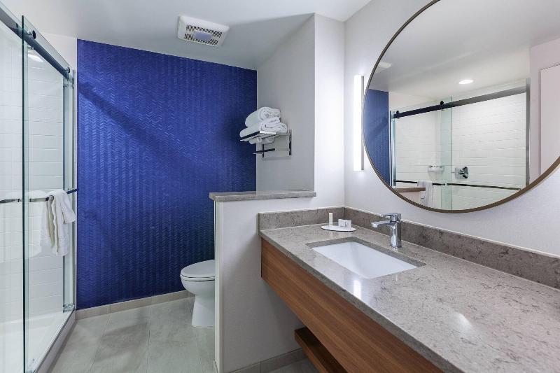Fairfield Inn & Suites by Marriott Tulsa Catoosa image