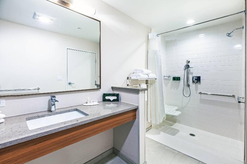Fairfield Inn & Suites by Marriott Tulsa Catoosa image