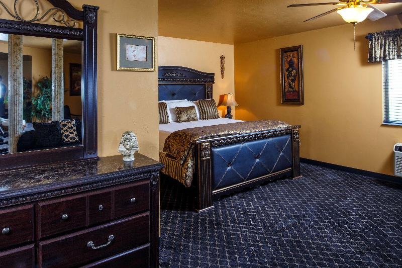 Hotel J Green Bay image