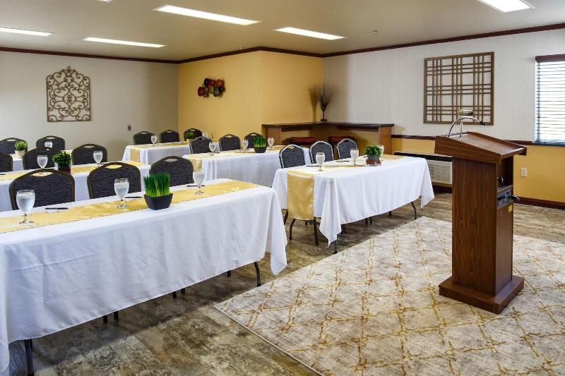 Hotel J Green Bay image